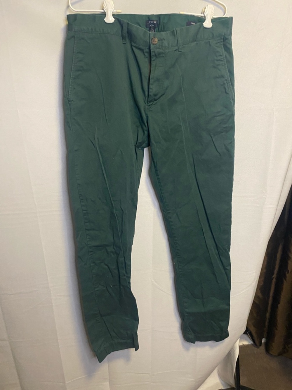 J. Crew Men’s Forest Green Chino Pants